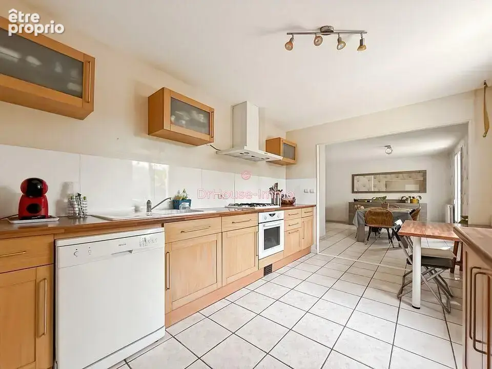 Maison 138 m² à Quetigny  - photo 3