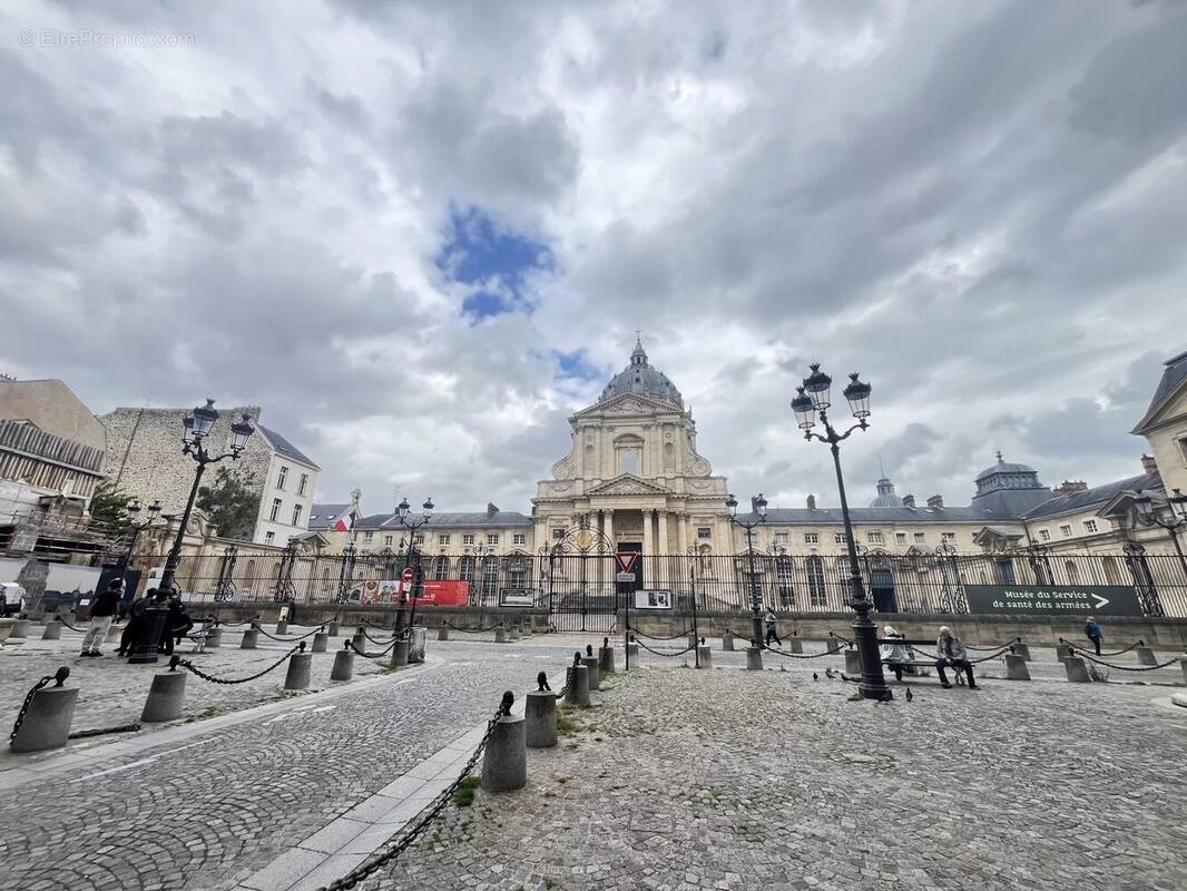 Appartement à PARIS-5E