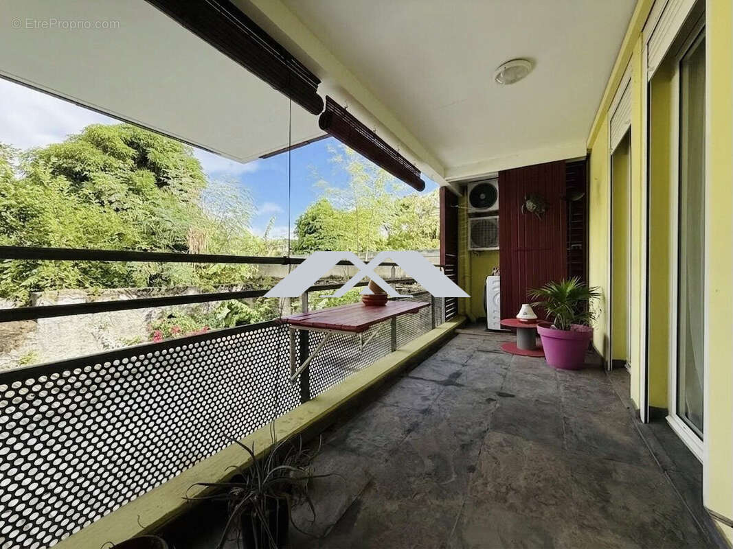 Appartement à SAINT-PIERRE