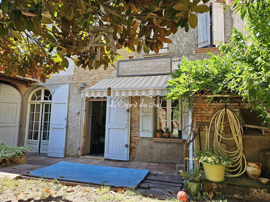Maison 230 m² à Rabastens  - photo 2