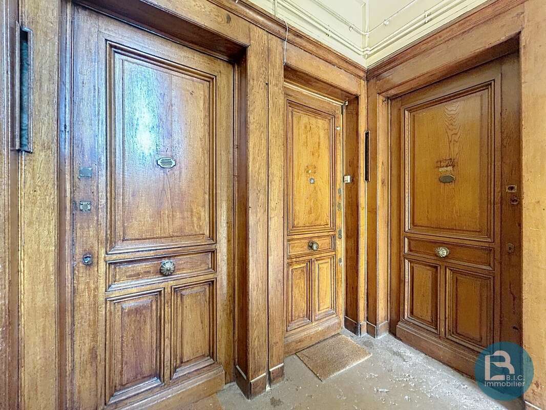 Appartement à LYON-6E