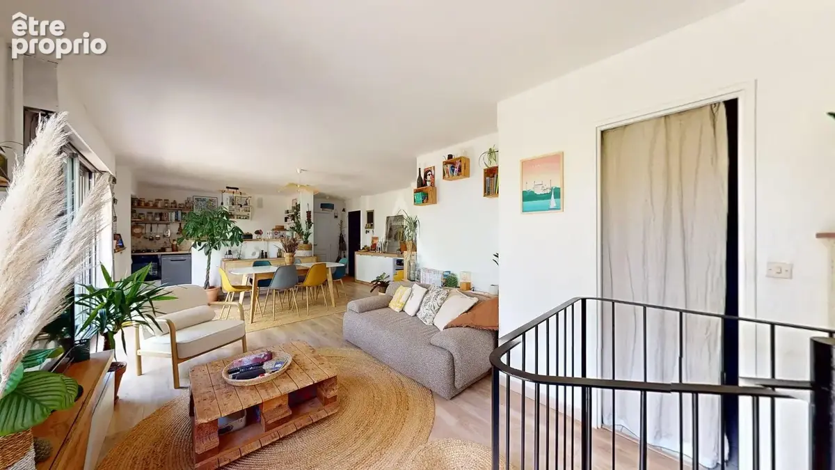 Appartement 123 m² en souplex avec terrasse et jardin - photo 4