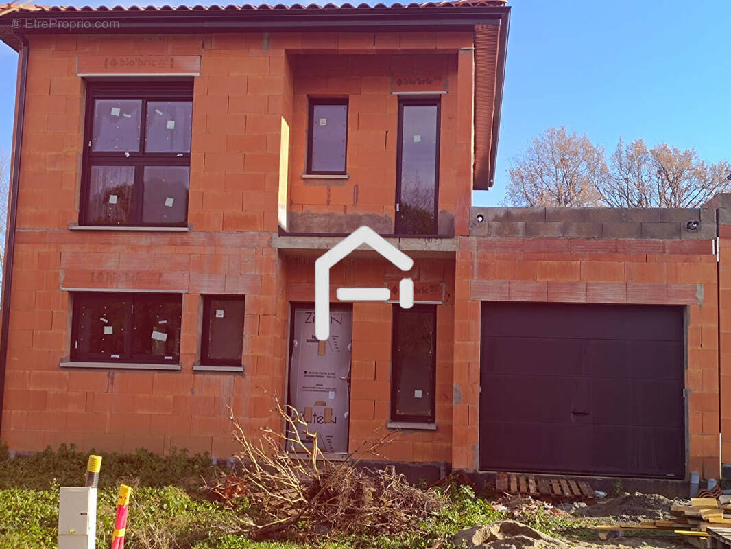 Maison à SAINT-GENIES-BELLEVUE