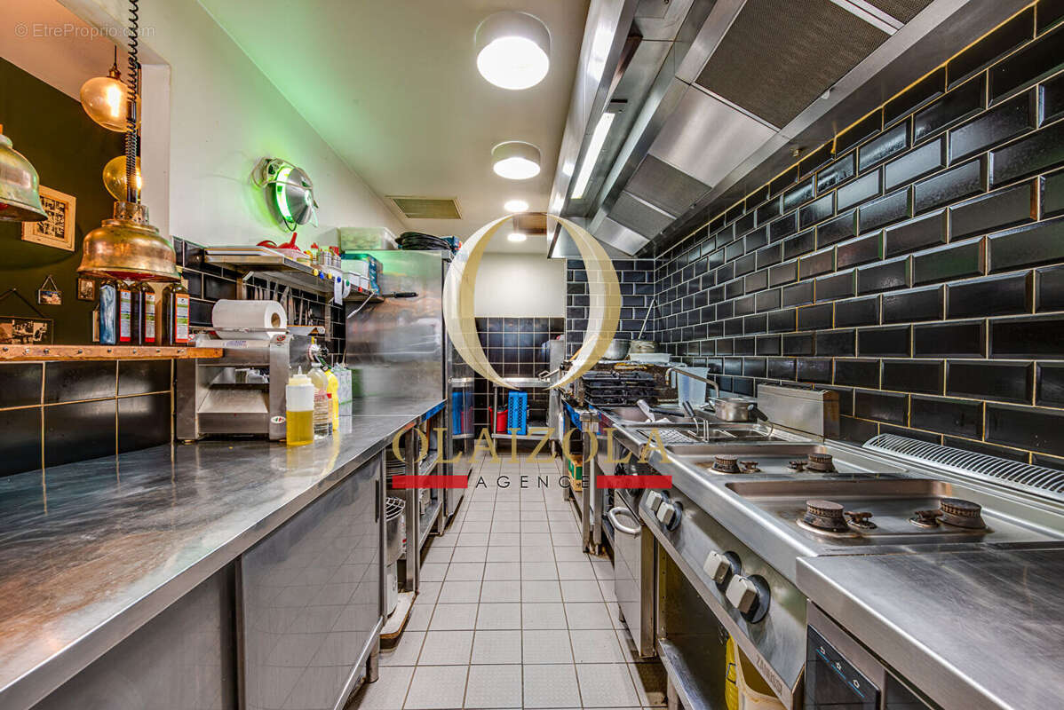 Commerce à BIARRITZ