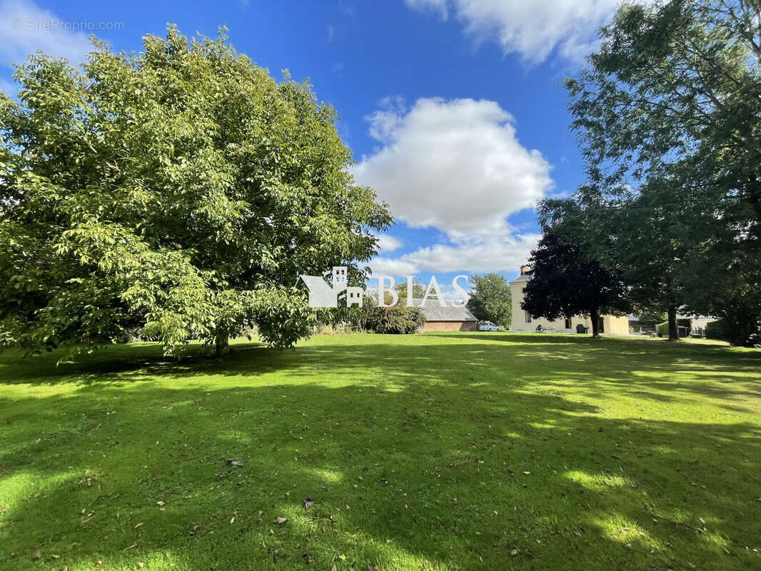 Maison à LE GROS-THEIL