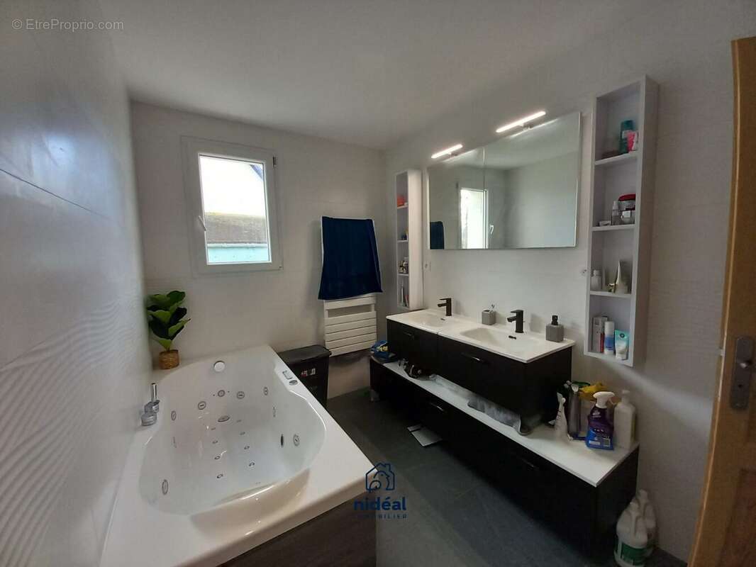 Maison à SAINT-ANDRE-DE-L&#039;EURE