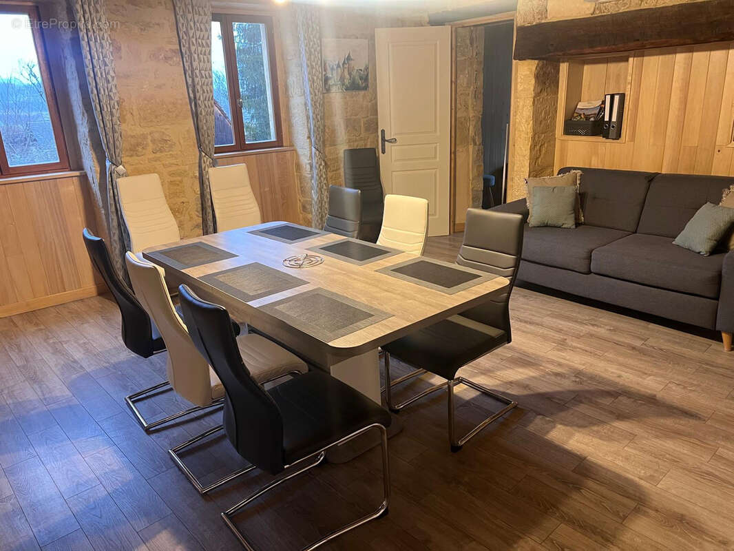 Maison à SARLAT-LA-CANEDA