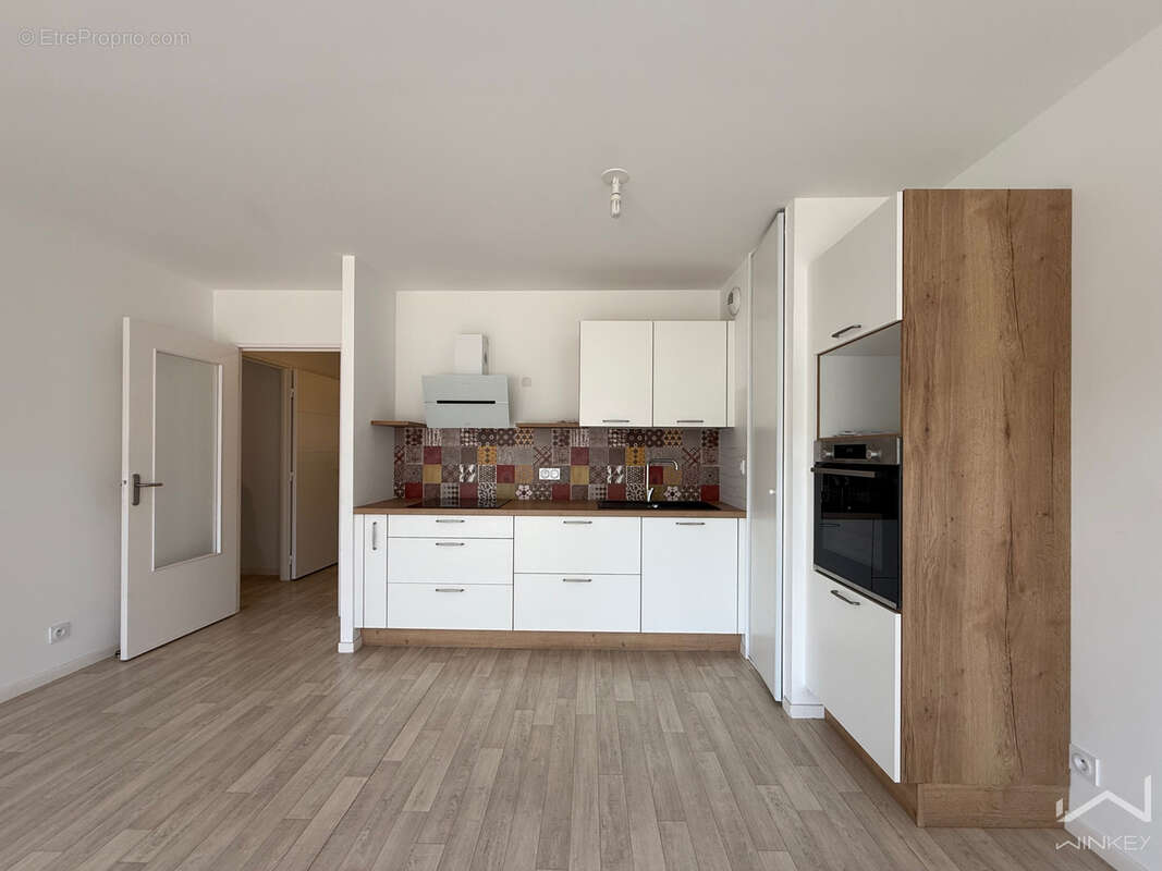 Appartement à LA MEZIERE