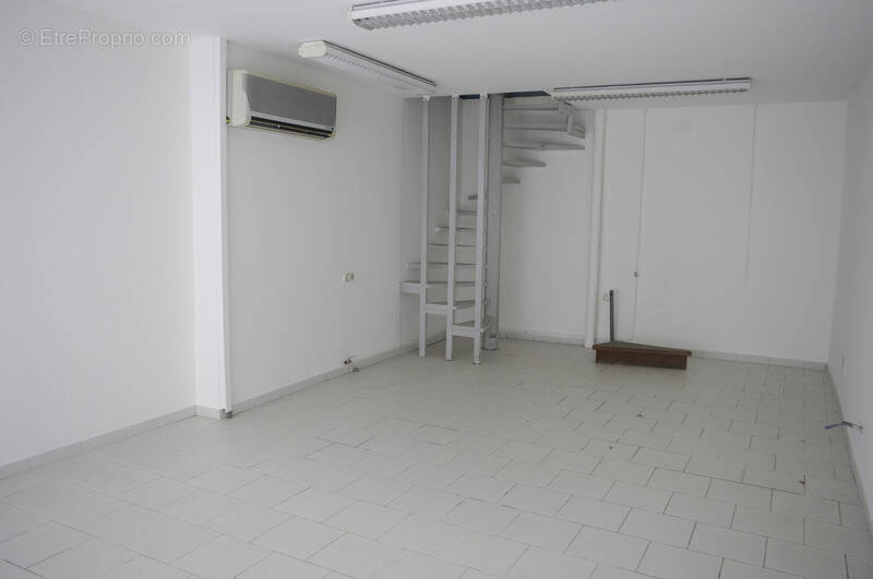 Maison à VIC-FEZENSAC