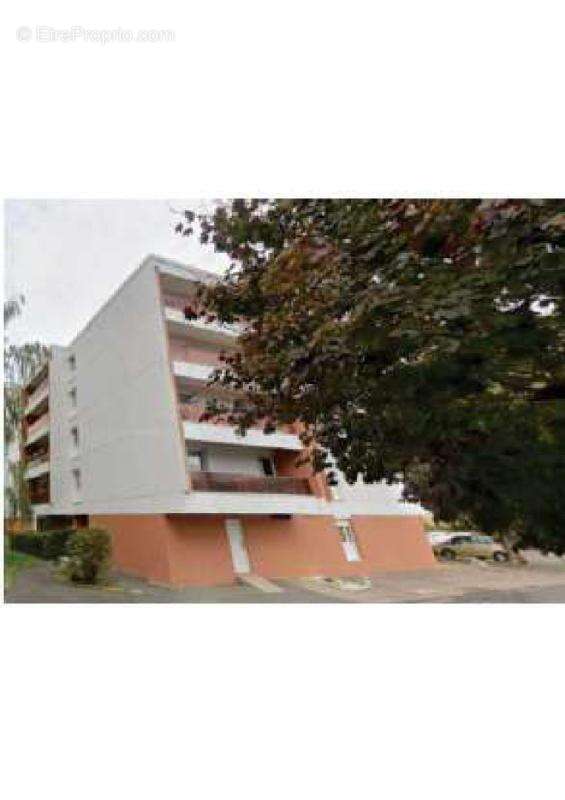 Appartement à SAINT-JEAN-DE-BRAYE