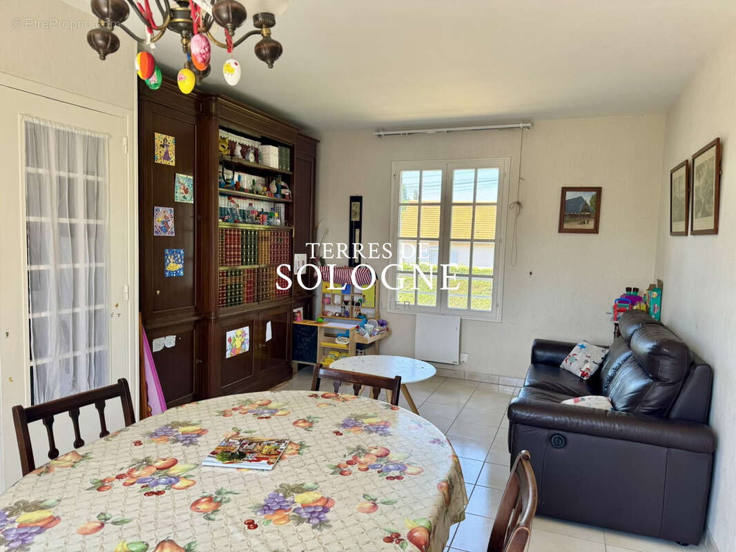 Maison à LAMOTTE-BEUVRON