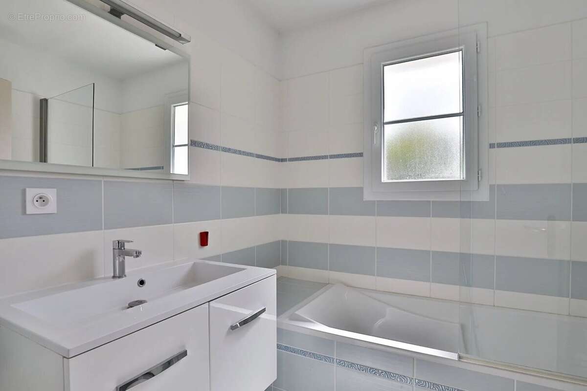 Maison  3 chambres avec piscine au centre ville de Parentis-en-born - photo 11