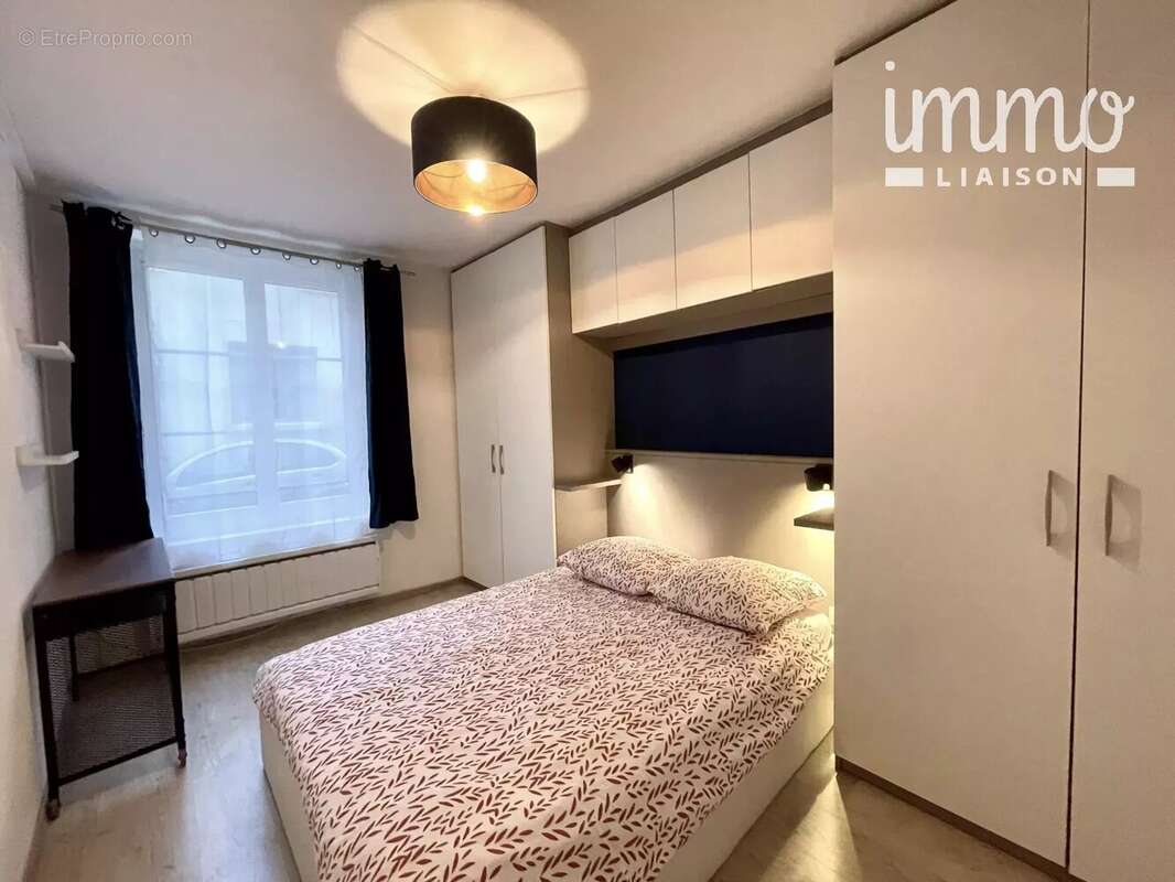 Appartement à VERSAILLES