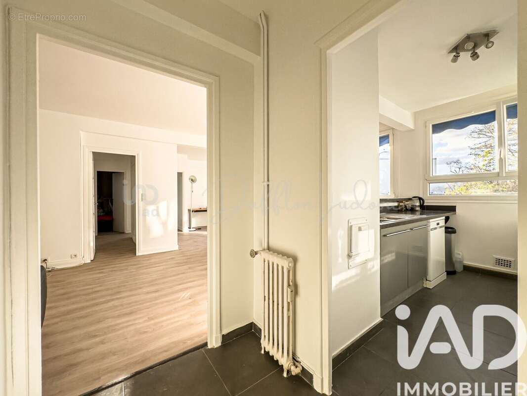 Photo 6 - Appartement à LE VESINET