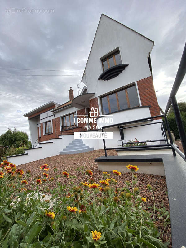 Photo 2 - Maison à LAPUGNOY