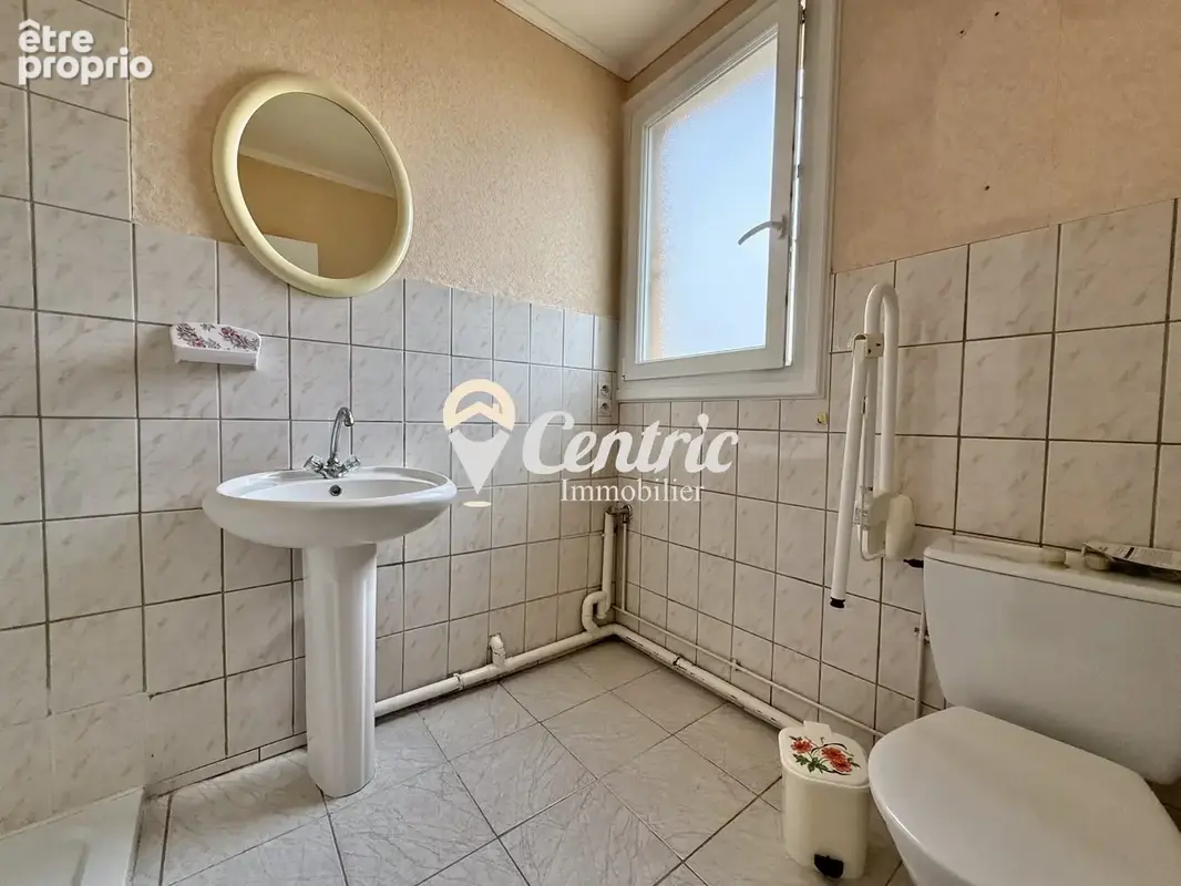 Maison 3 pièces 66 m² à vendre à Louresse-Rochemenier (49700) - photo 6