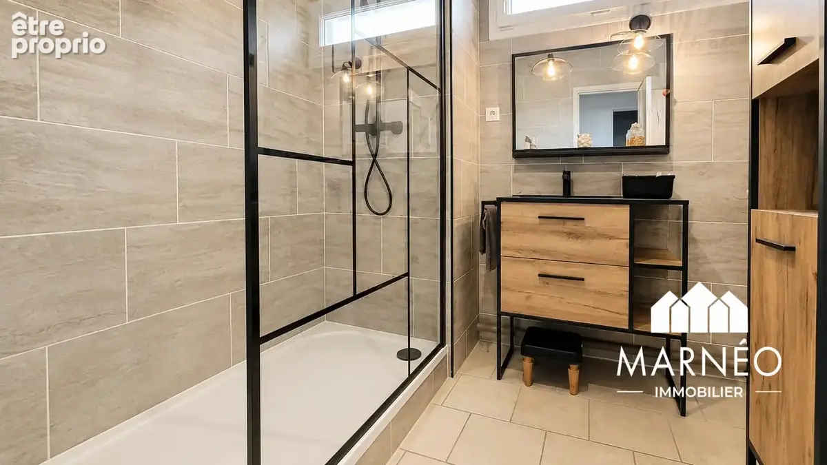 Appartement 92 m² à Chalons-En-Champagne  - photo 8