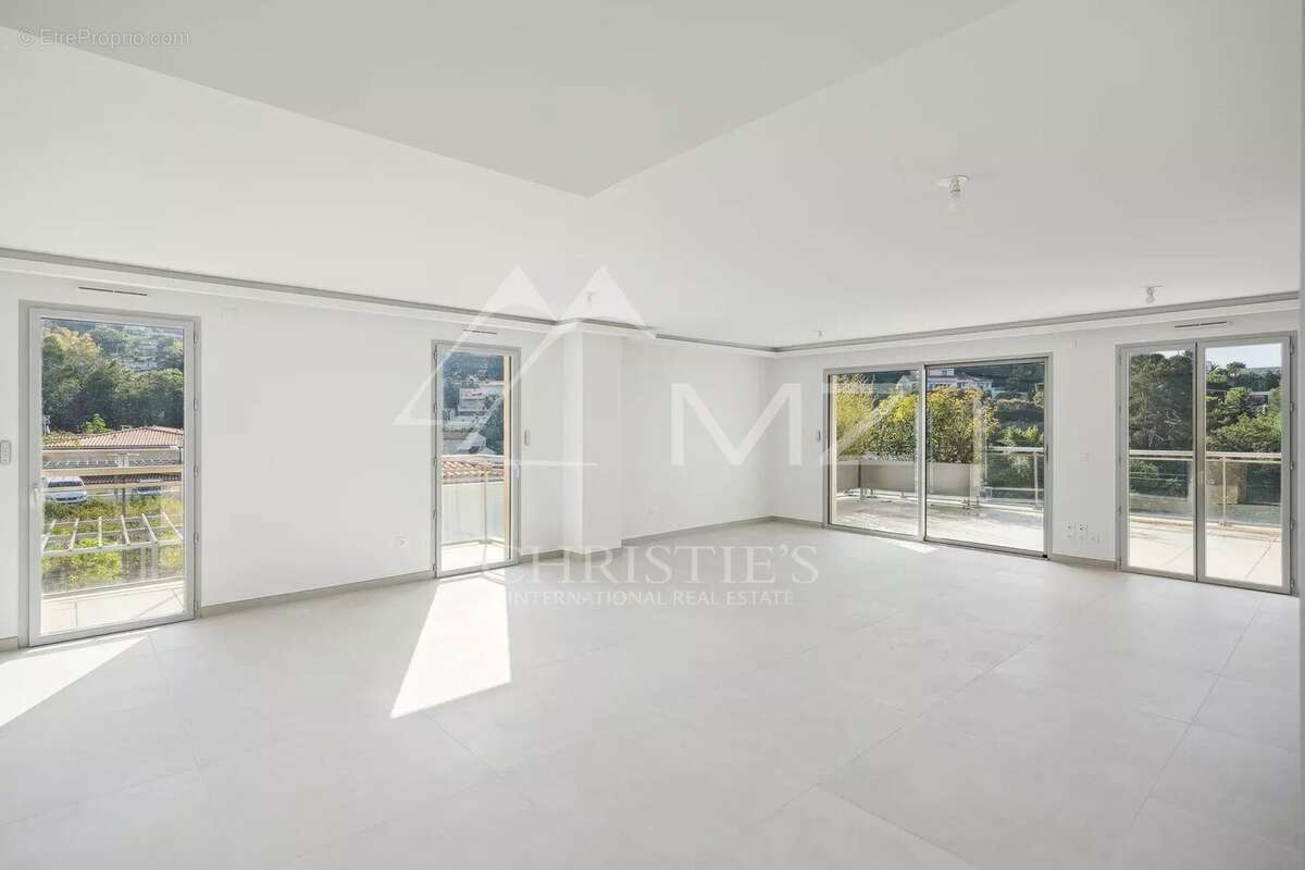 Appartement à LE CANNET