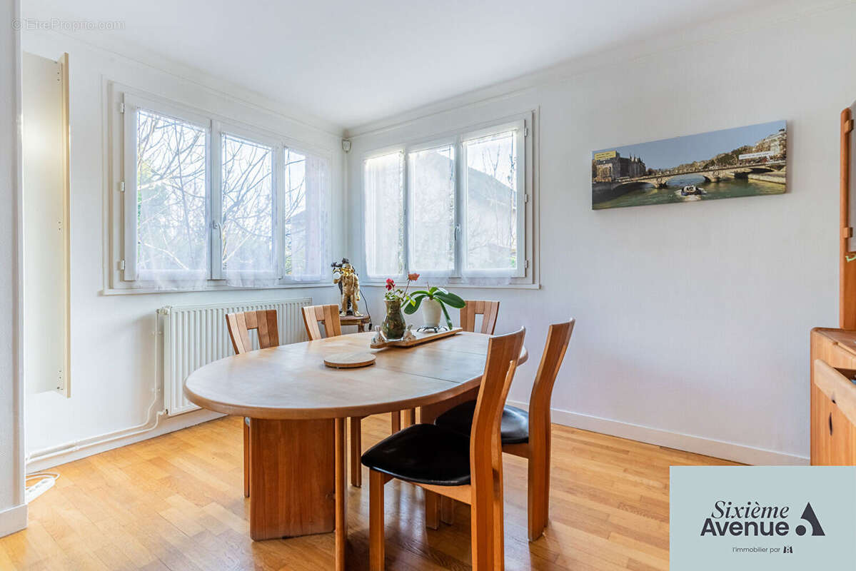 Maison à CHILLY-MAZARIN