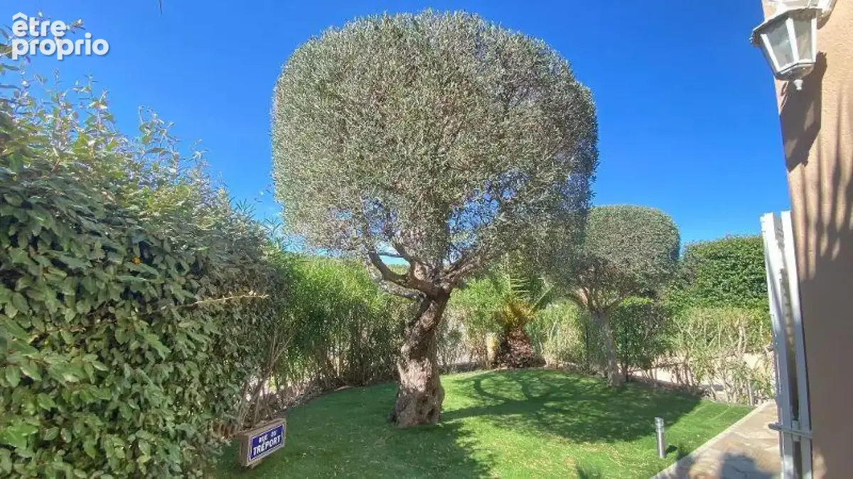 Maison 6 pièces 157 m² à vendre à Six-Fours-Les-Plages (83140) - photo 9