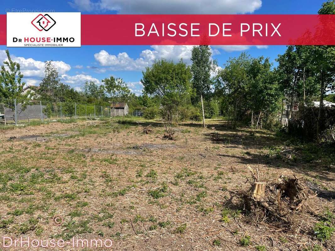 Terrain à SAINTE-GENEVIEVE-DES-BOIS