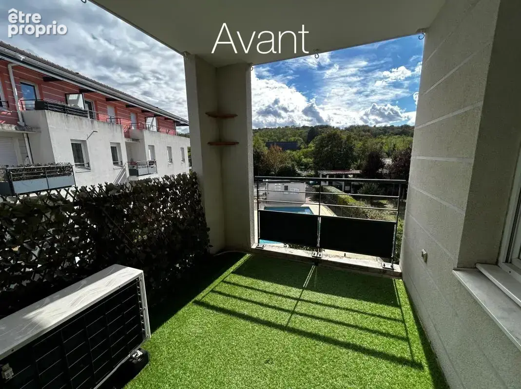 Exclusivité ,T2 lumineux avec balcon, piscine et parking privé - photo 2