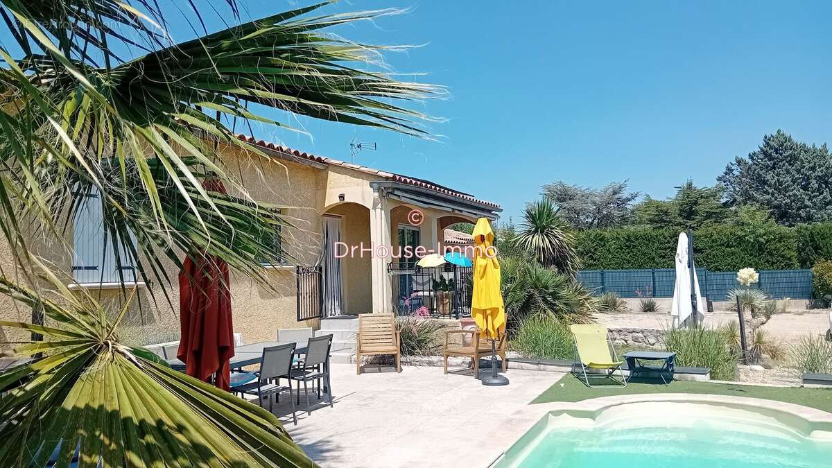 Maison 96 m² à Rousson  - photo 17