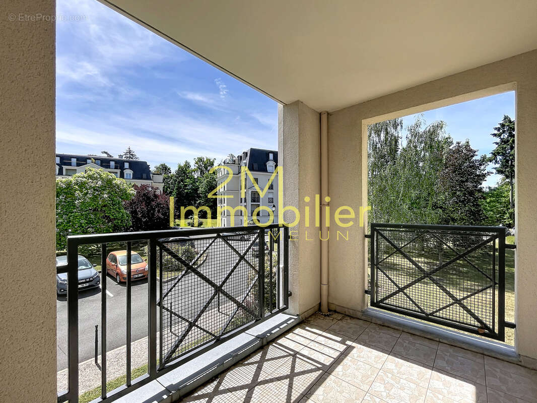 Appartement à DAMMARIE-LES-LYS