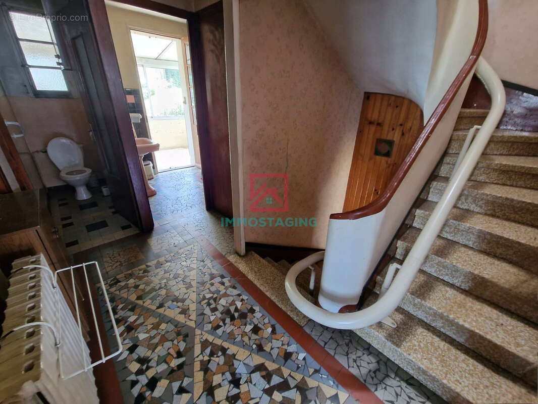 Maison à LACAUNE