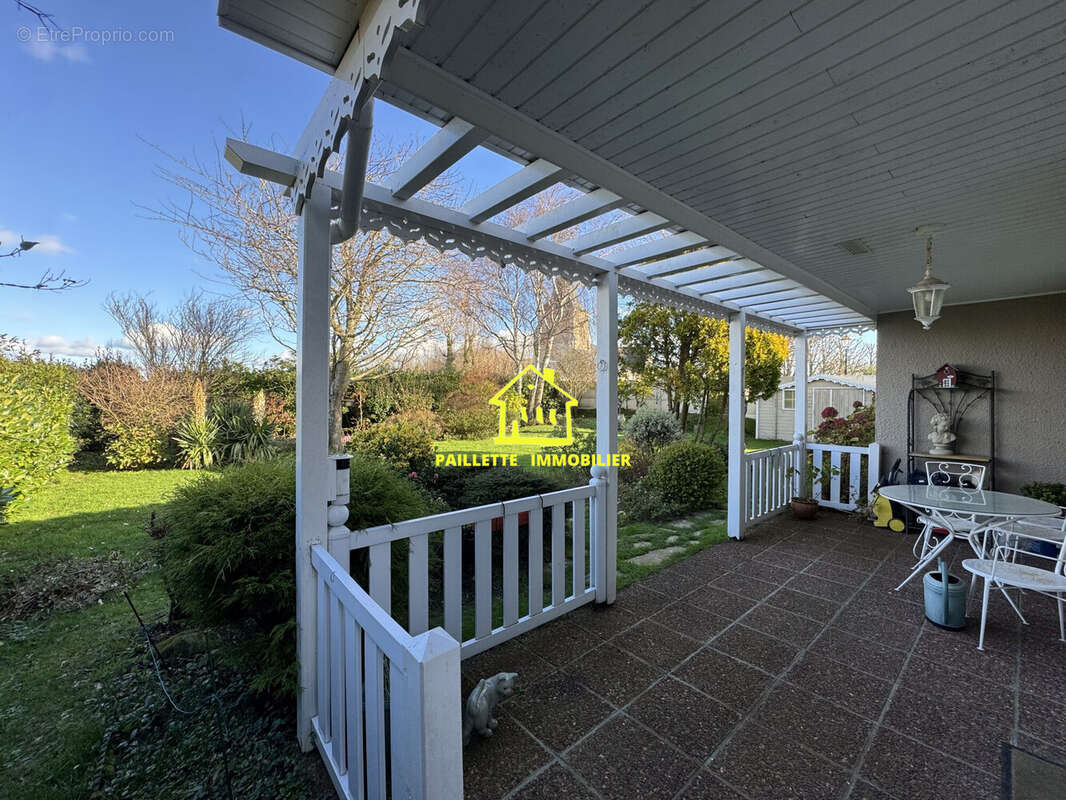 Maison à CAUVILLE-SUR-MER