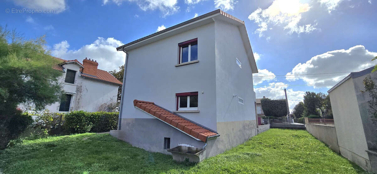 Maison à CLERMONT-FERRAND