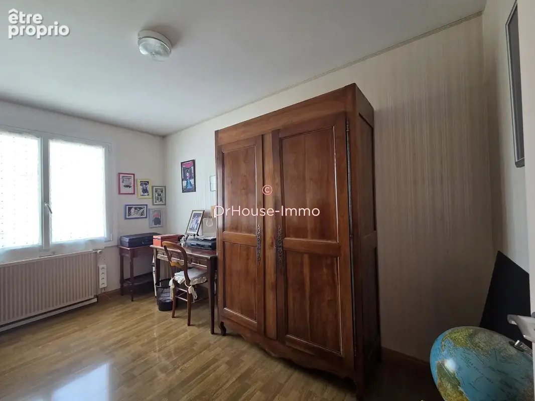 Maison 6 pièces 149 m² à vendre à Saint-Georges-Les-Baillargeaux (86130) - photo 13