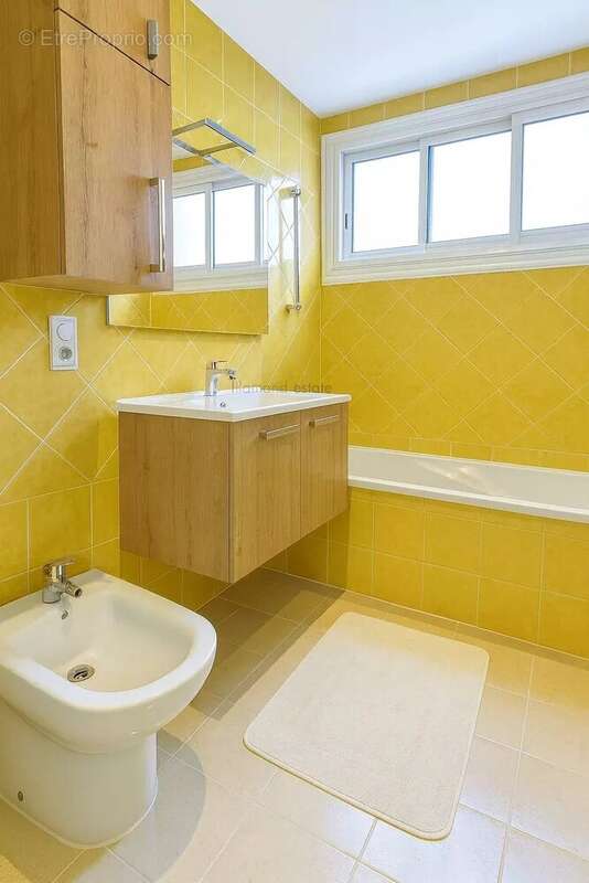 Appartement à LE CANNET