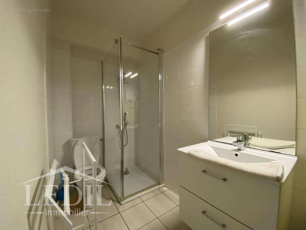 Appartement à CAZAUBON
