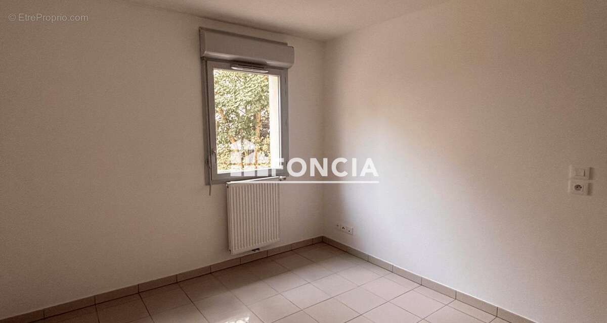 Appartement Deux Pièces avec Place de Parking en sous-sol - photo 5