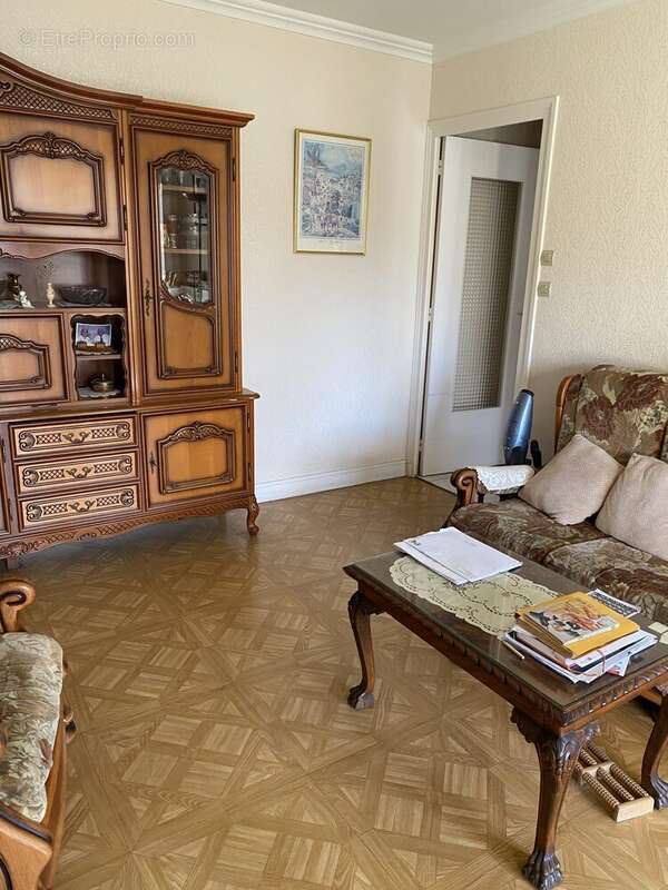 Appartement 90 m² à Valence  - photo 8