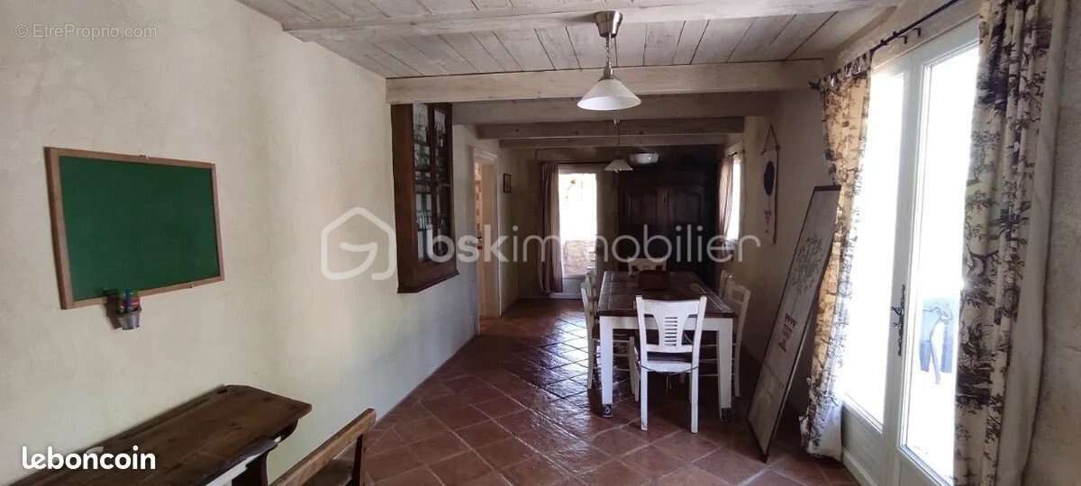 Maison à LALINDE