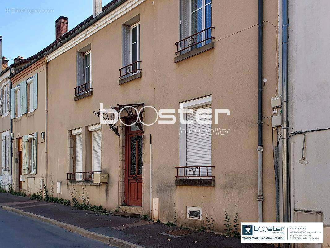 Maison à SAINT-YRIEIX-LA-PERCHE