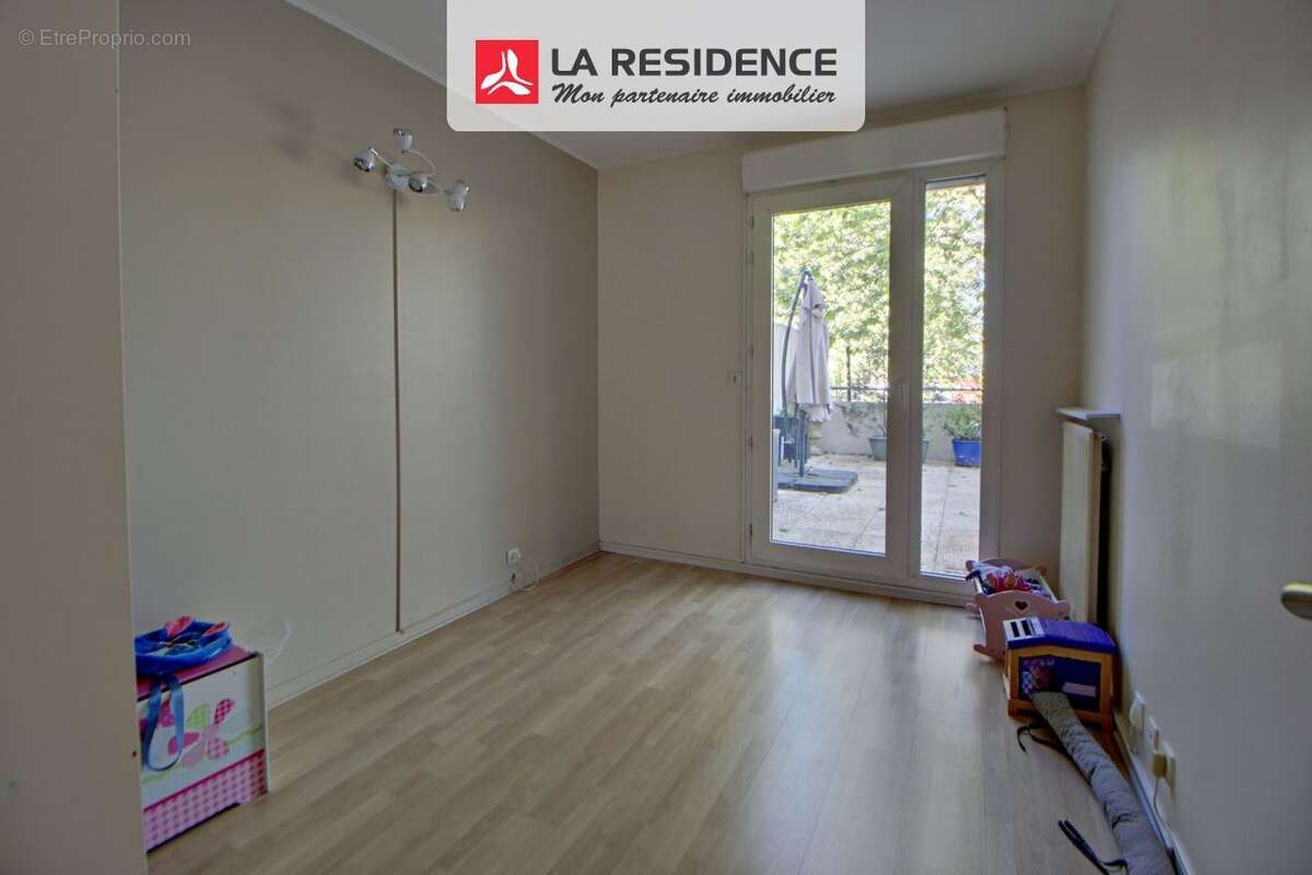Appartement 56 m² à Plaisir  - photo 5