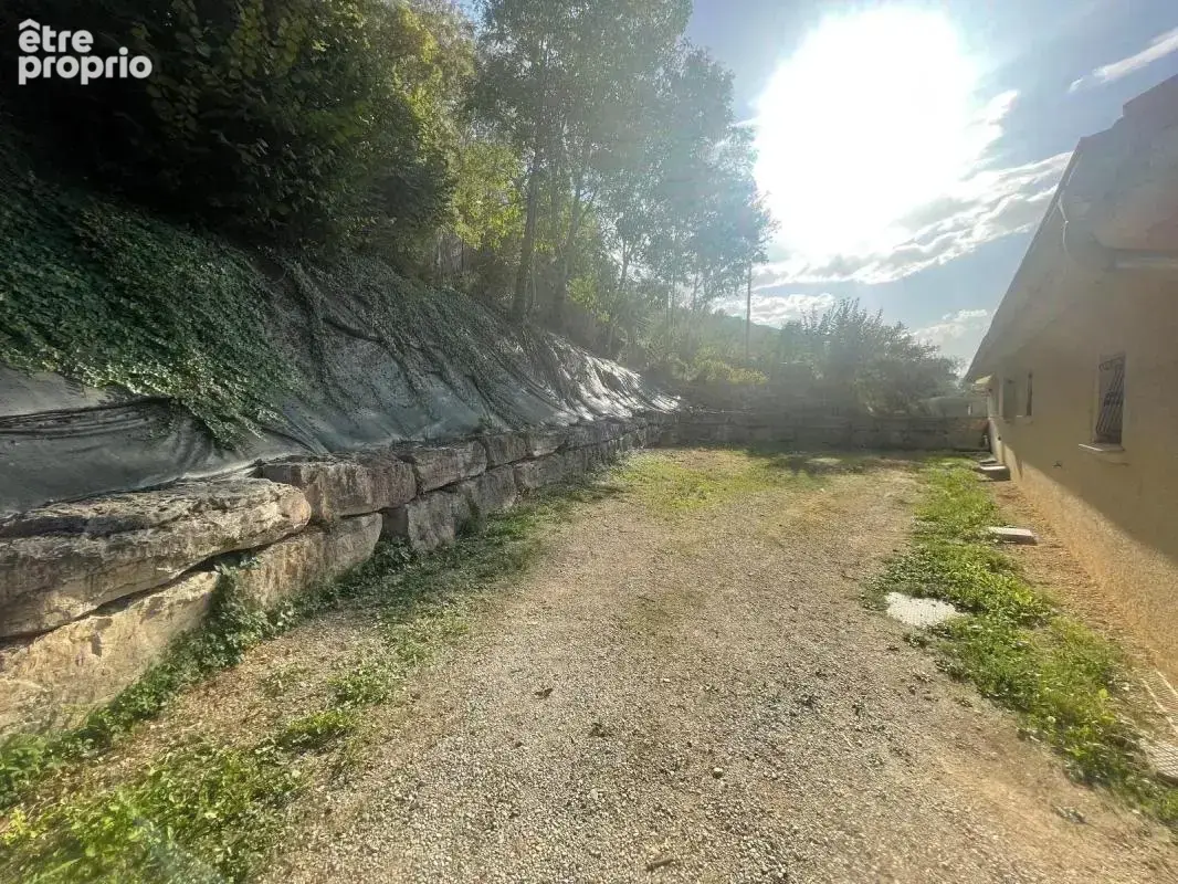 Villa plain-pied 131m2 (T5) - Terrain de 1000m2 - photo 15