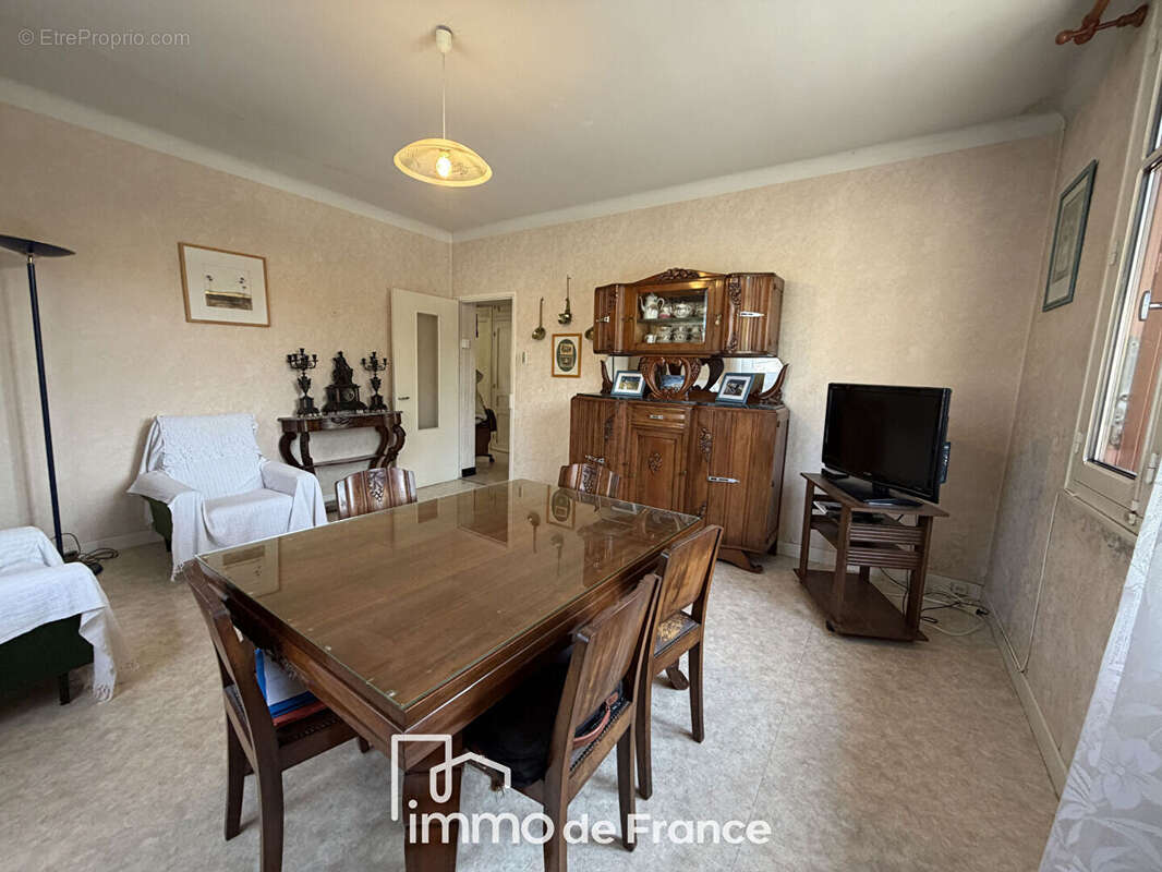 Proche Vallée du LOT-Maison avec garage et jardin-EXCLUSIVITE - photo 3