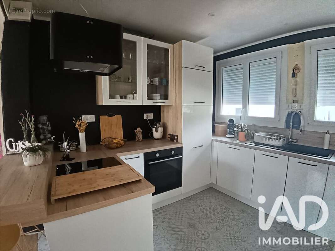 Maison 78 m² à Thouars  - photo 6