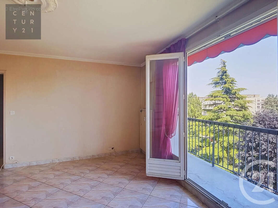 Appartement à SAINT-ANDRE-LES-VERGERS