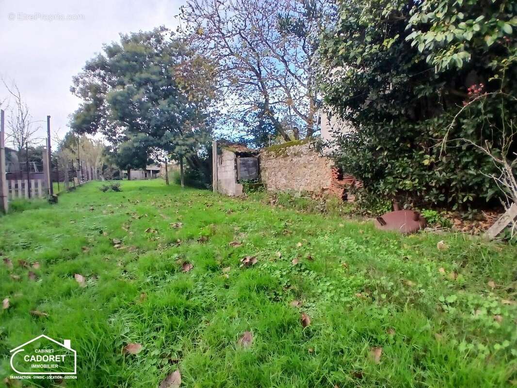   - Maison à PAIMBOEUF