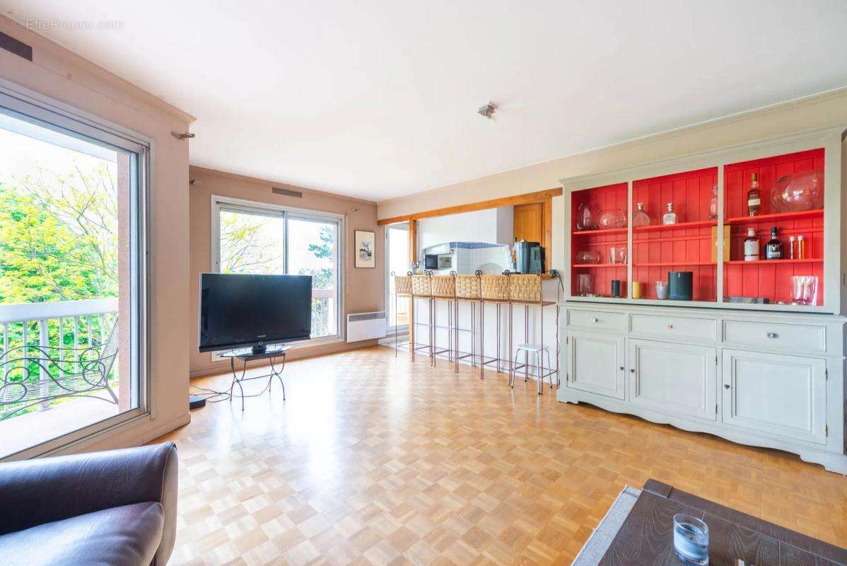 Appartement à LE VESINET