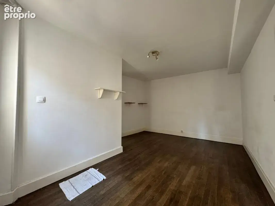 [INVESTISSEMENT / RENTABILITÉ 10 % BRUTS] Immeuble de rapport à Saint-Satur - photo 3