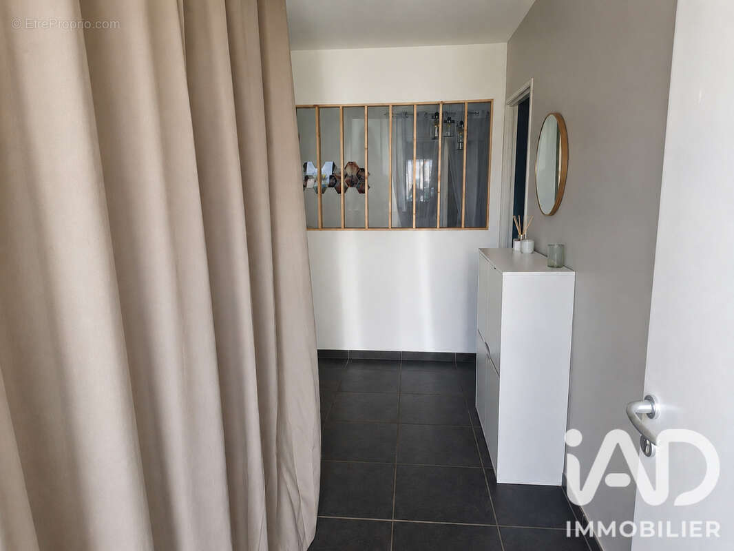 Maison 98 m² à Peaugres  - photo 5
