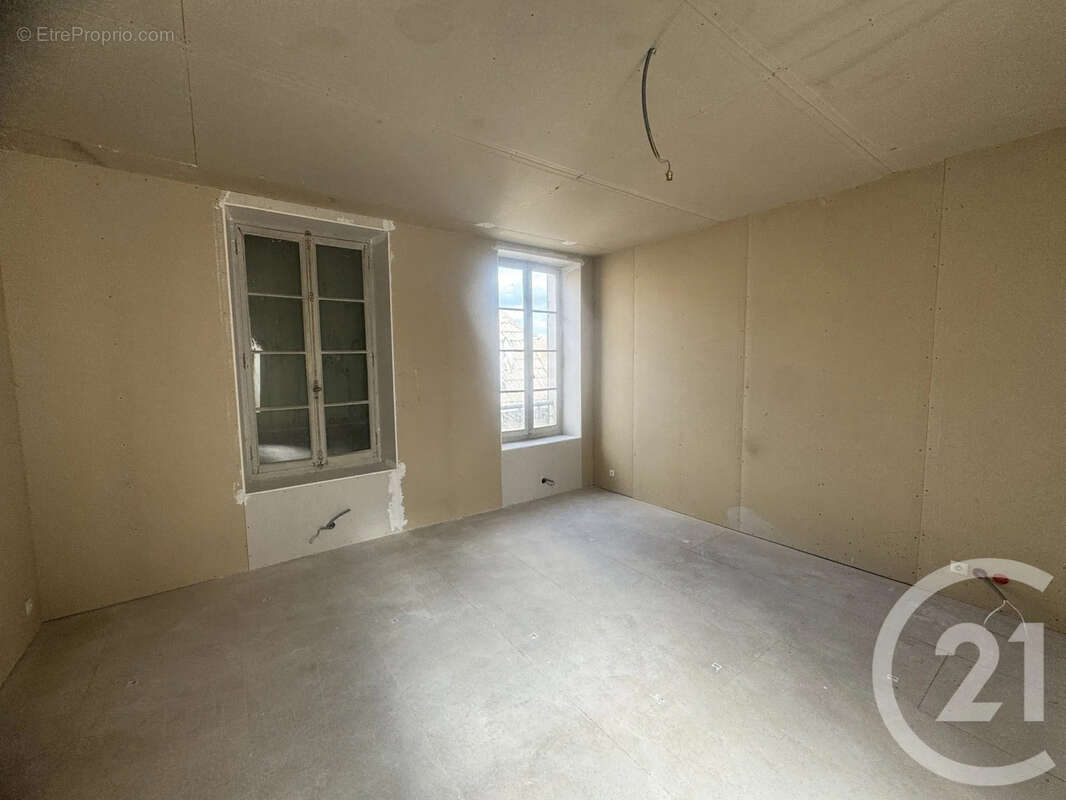 Maison 150 m² à Coulanges-Sur-Yonne  - photo 8