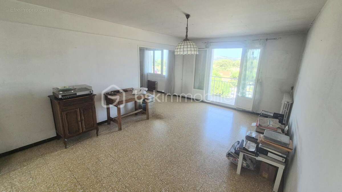 Mar-vivo - appartement 80 m² - balcon - garage - vue degagee - secteur residentiel - photo 9