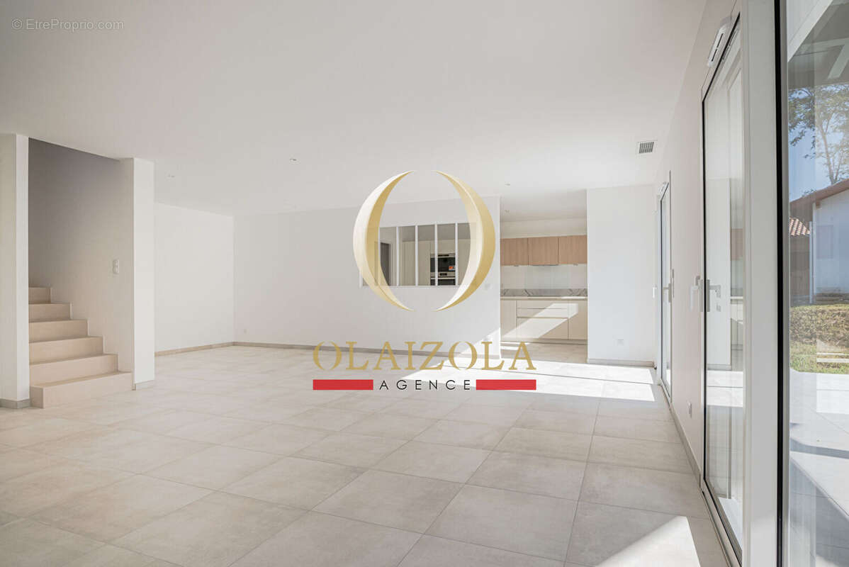 Maison à VILLEFRANQUE